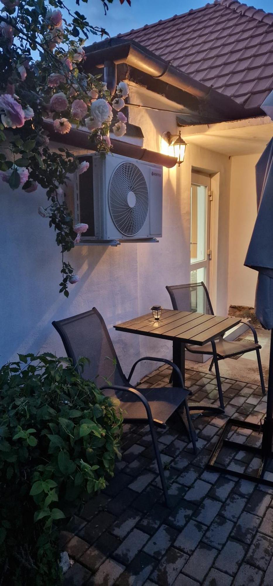 Seventeen -Apartament La Casa Арад Екстер'єр фото